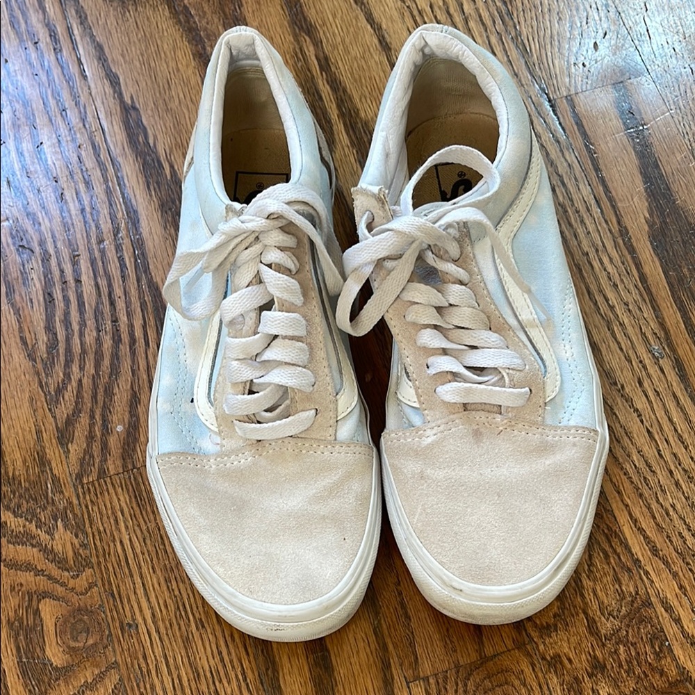 Women’s Vans Cloud Light Blue and Tan Sneakers